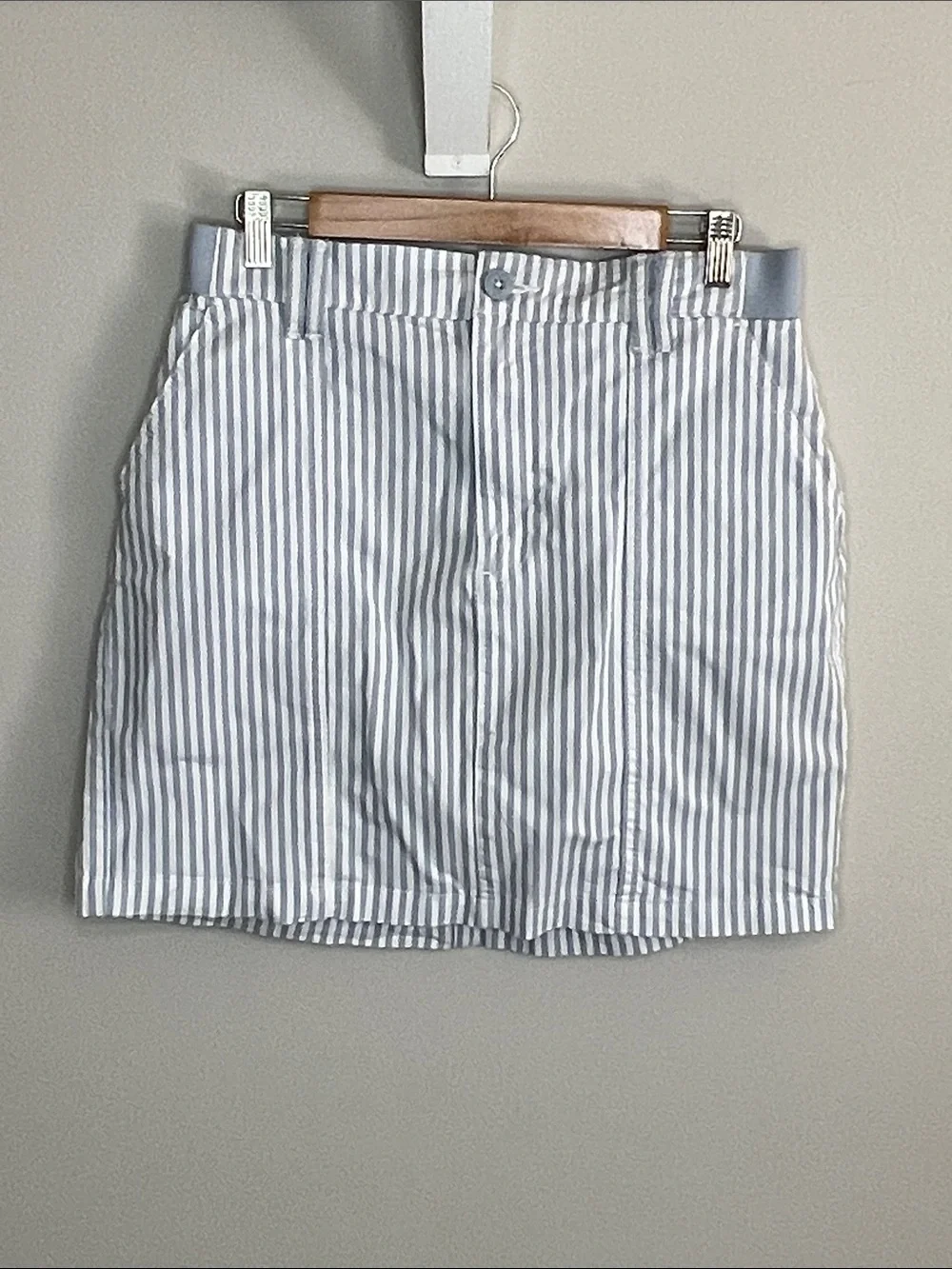 Lee Striped Mini Skirt in Light Blue and White, Women’s Size 12